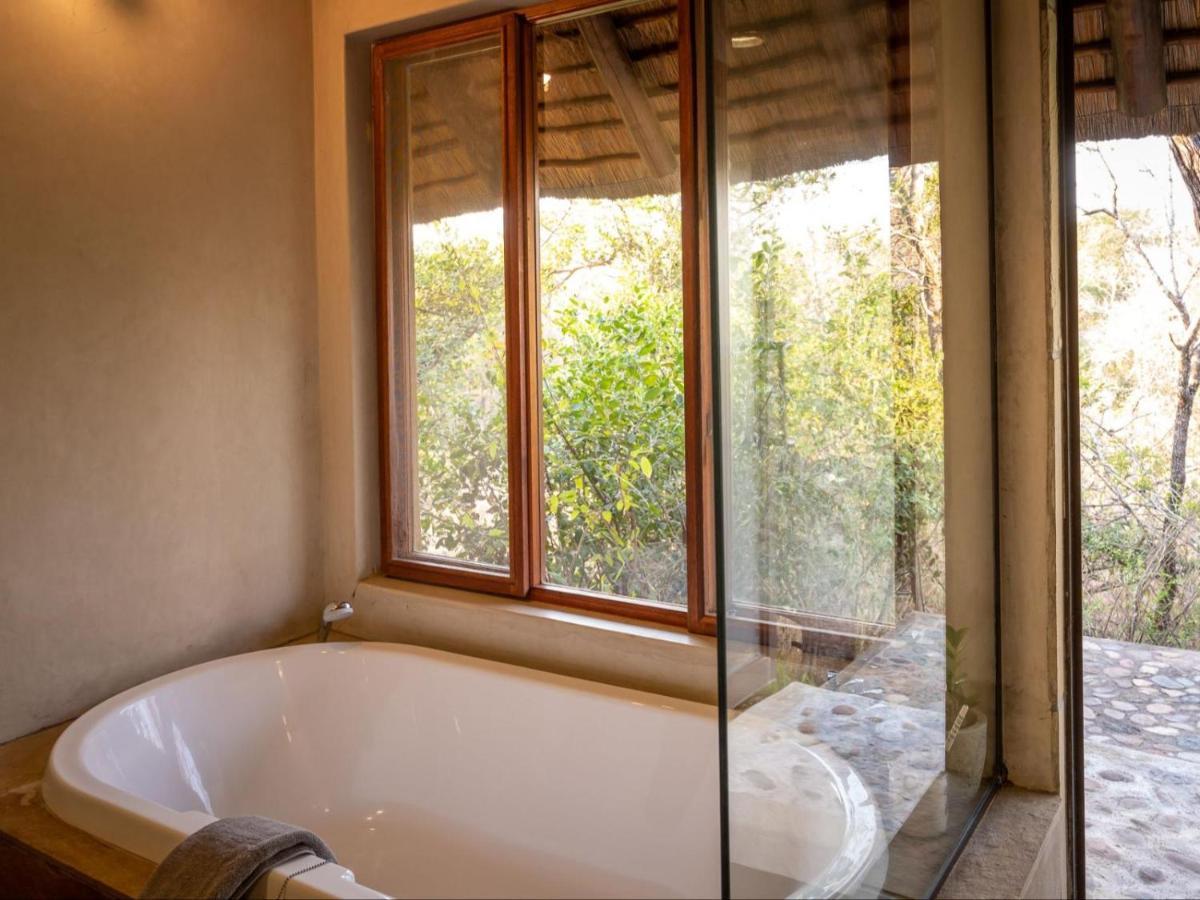 Shimungwe Lodge, Thornybush Game Reserve Hoedspruit Kültér fotó